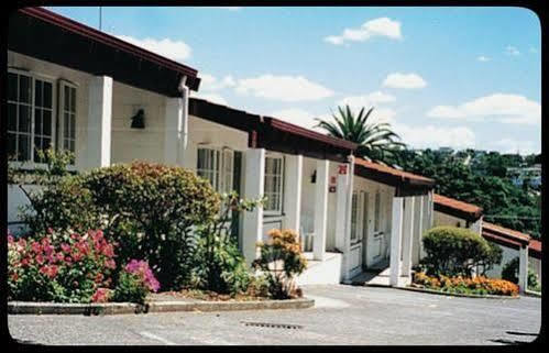 Browns Bay Olive Tree Motel & Apartment Okura Bush Exterior foto